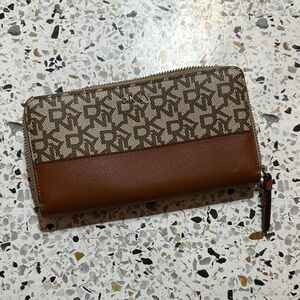 DKNY Monogram Brown and Tan zip up Wallet